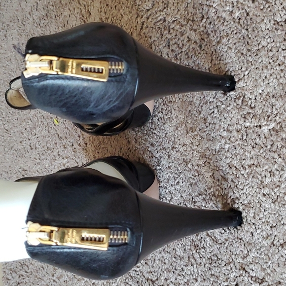 Prada back zip open shoes - Picture 8 of 15